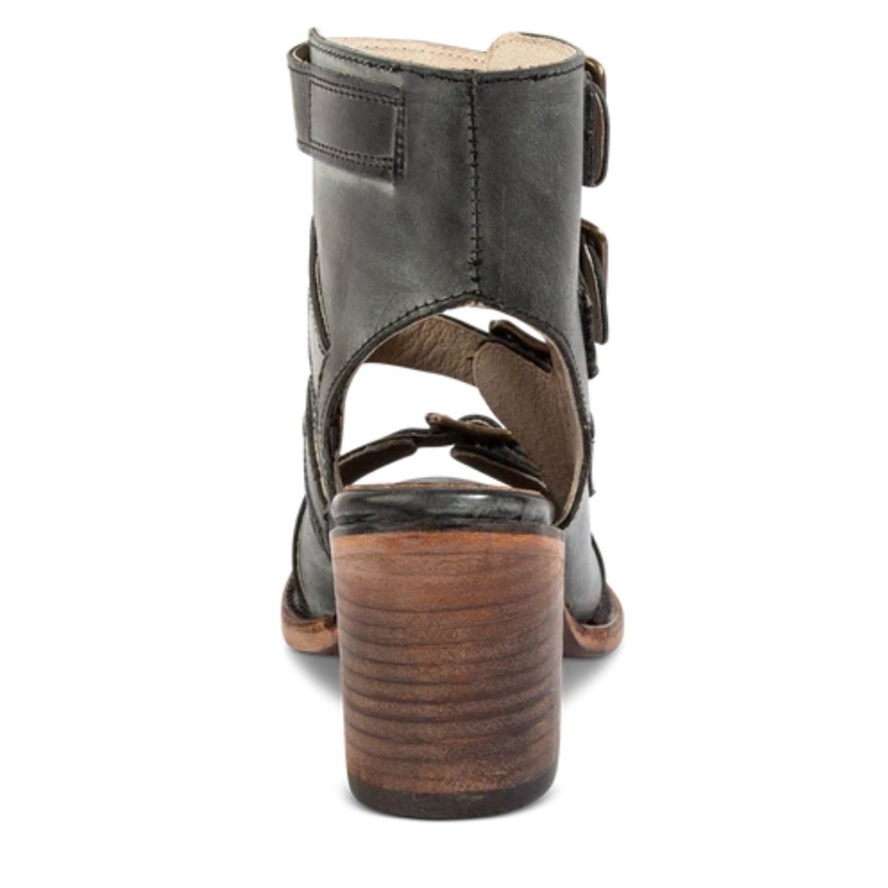 FREEBIRD Stylish Black Leather Women's Sandals - Picture 5 of 7
